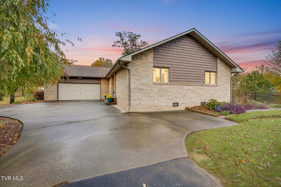 Photo #2: 4682 Old Stage Road