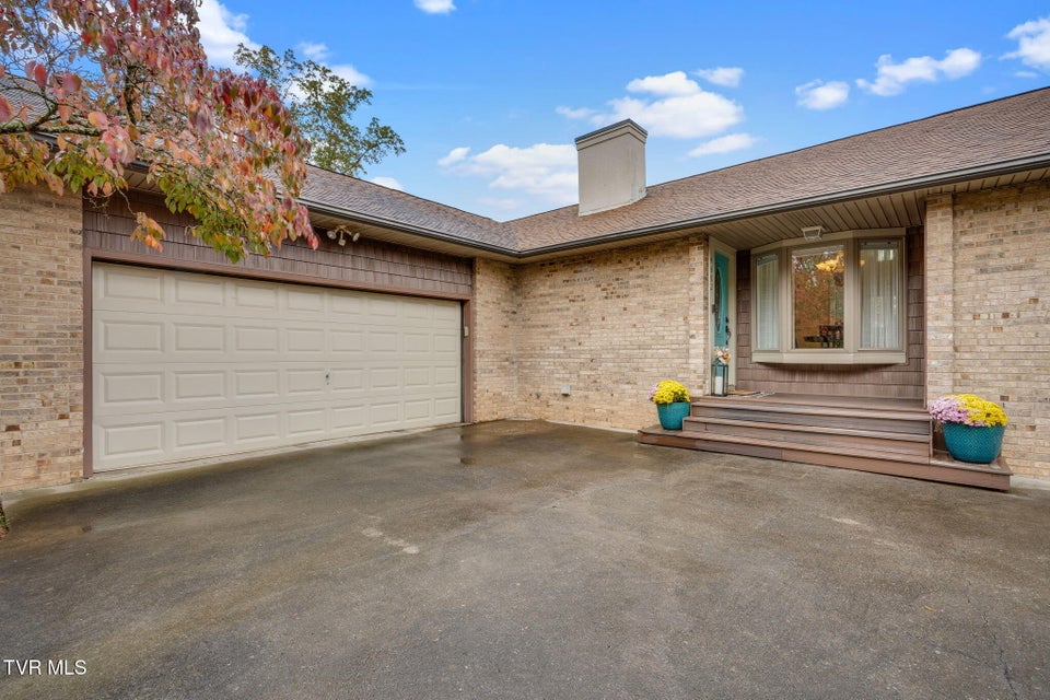 Photo #4: 4682 Old Stage Road