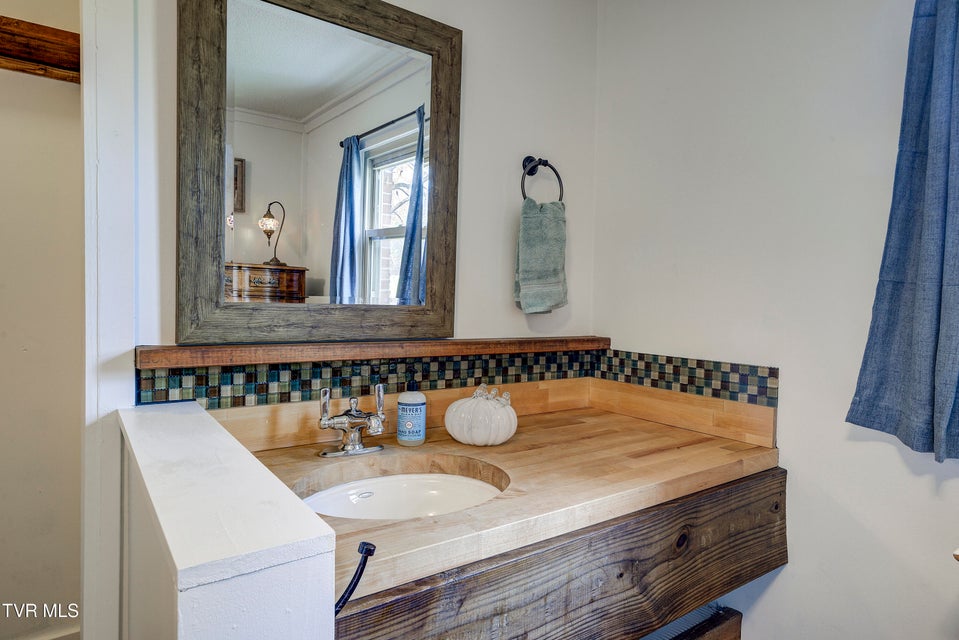 Photo #48: 335 Pleasant Hill Place