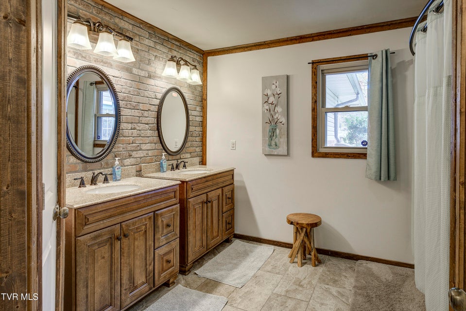 Photo #49: 335 Pleasant Hill Place