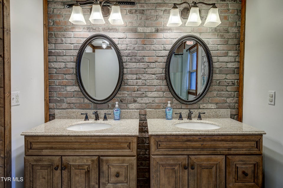 Photo #50: 335 Pleasant Hill Place