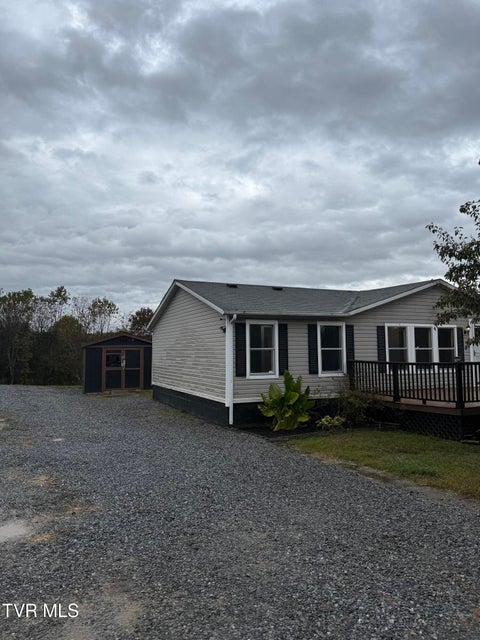 Photo #27: 675 Pinto Road