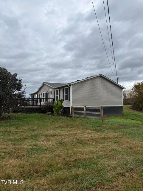 Photo #37: 675 Pinto Road