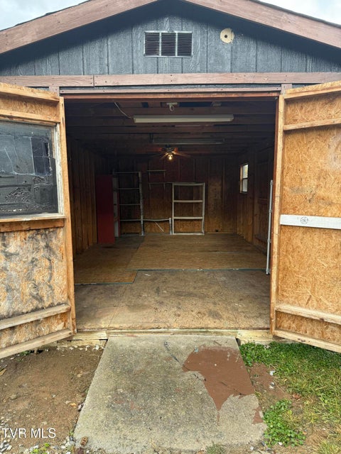 Photo #30: 675 Pinto Road