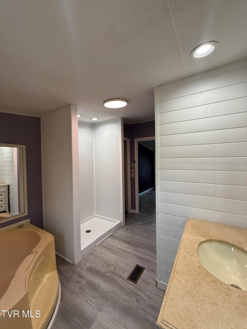 Photo #13: 675 Pinto Road