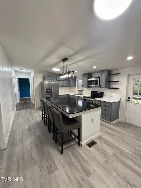 Photo #14: 675 Pinto Road