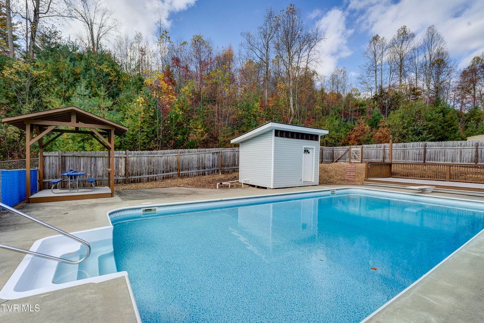 Photo #29: 185 Deer Tracks Circle Road