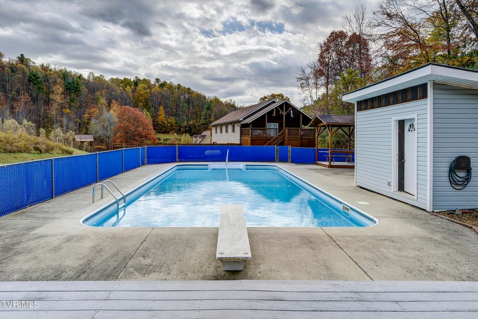 Photo #31: 185 Deer Tracks Circle Road