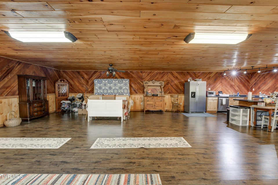 Photo #68: 185 Deer Tracks Circle Road