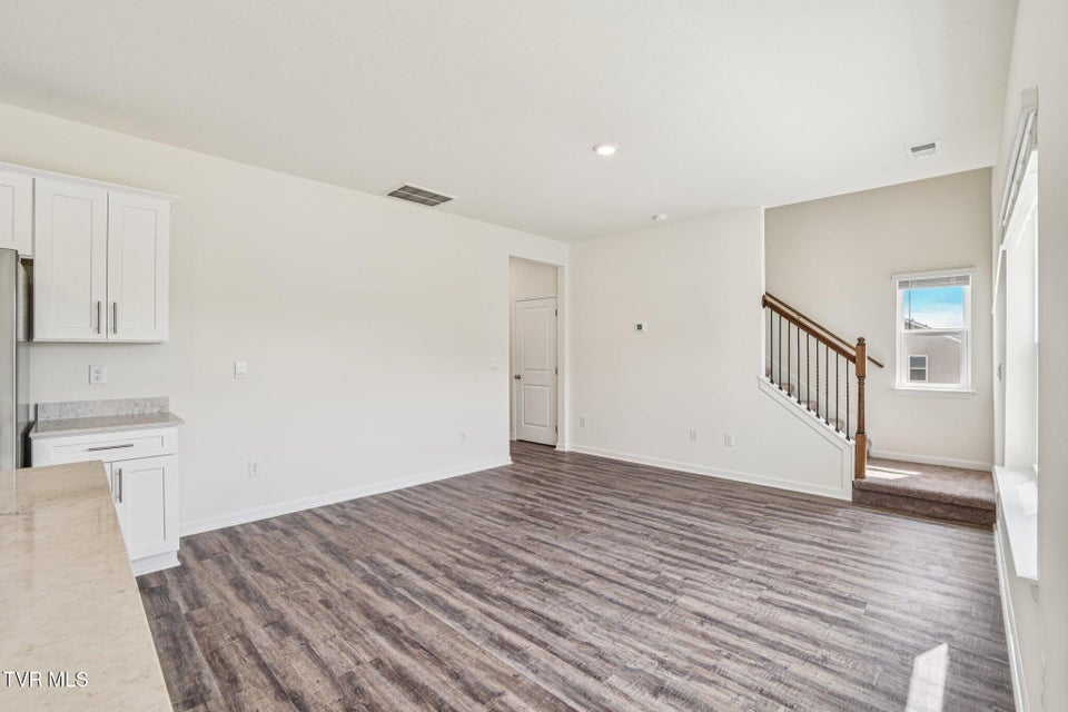 Photo #4: 683 Saint Andrews Drive 