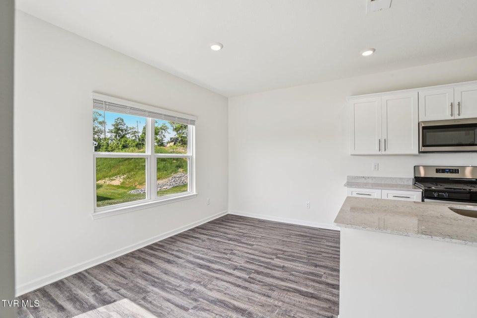 Photo #6: 683 Saint Andrews Drive 