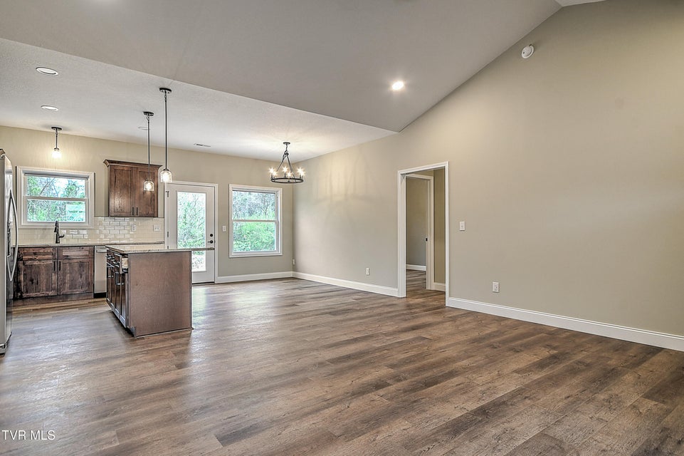 Photo #7: 270 Red Tail Ridge