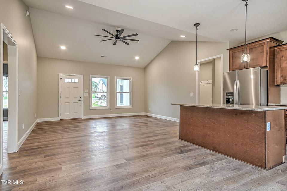 Photo #18: 270 Red Tail Ridge