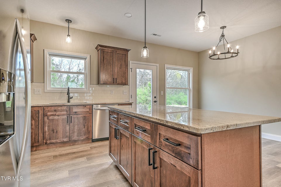 Photo #20: 270 Red Tail Ridge