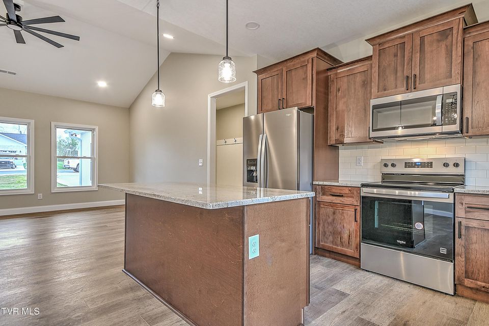 Photo #21: 270 Red Tail Ridge