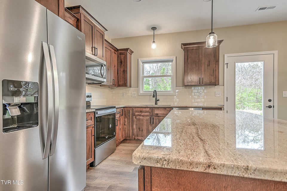 Photo #24: 270 Red Tail Ridge