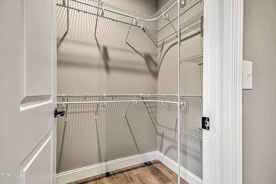 Photo #32: 270 Red Tail Ridge