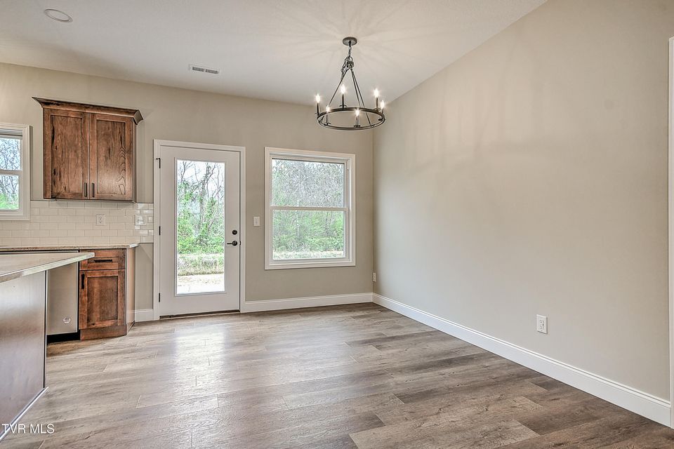 Photo #41: 270 Red Tail Ridge