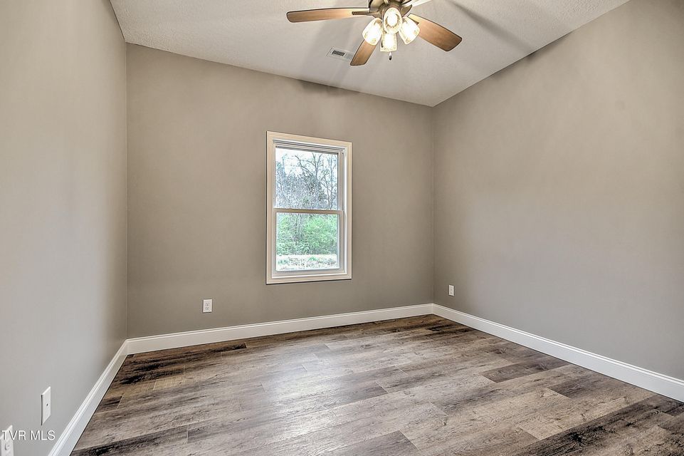 Photo #47: 270 Red Tail Ridge