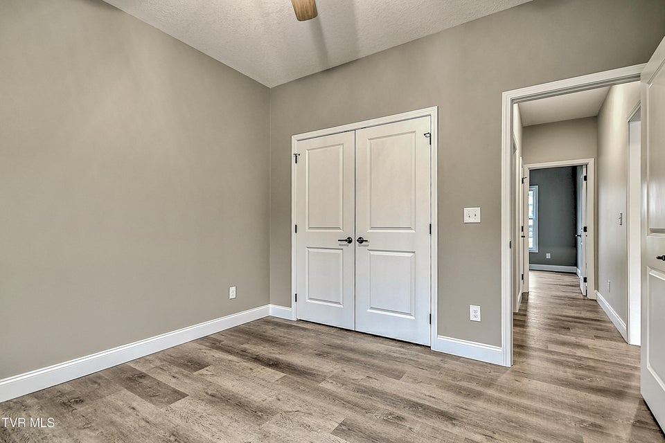 Photo #48: 270 Red Tail Ridge