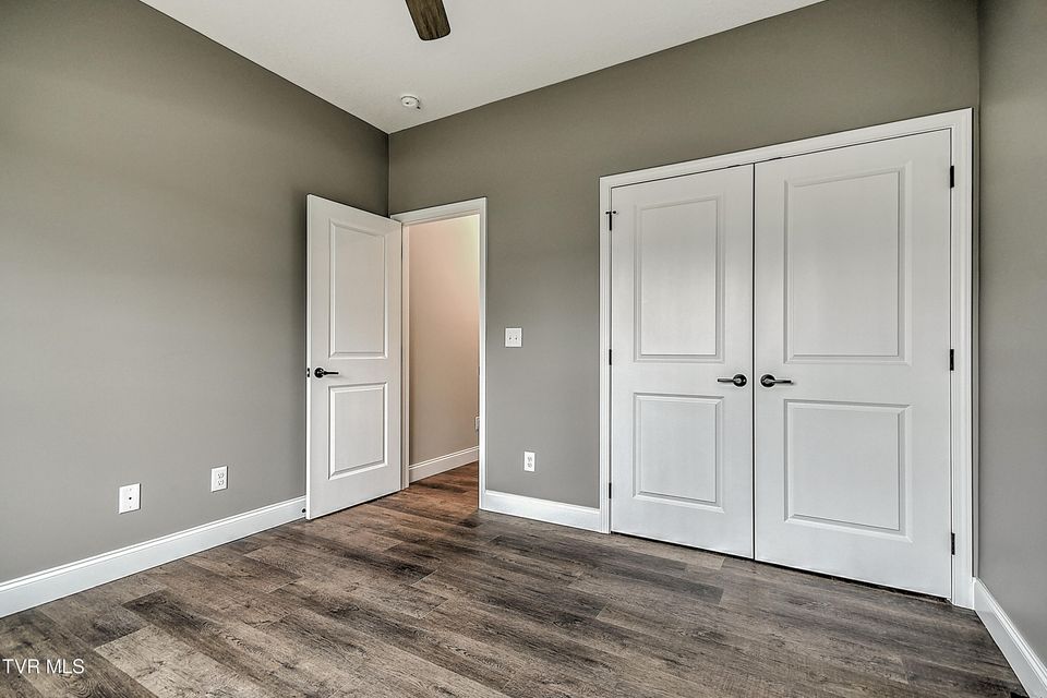 Photo #51: 270 Red Tail Ridge