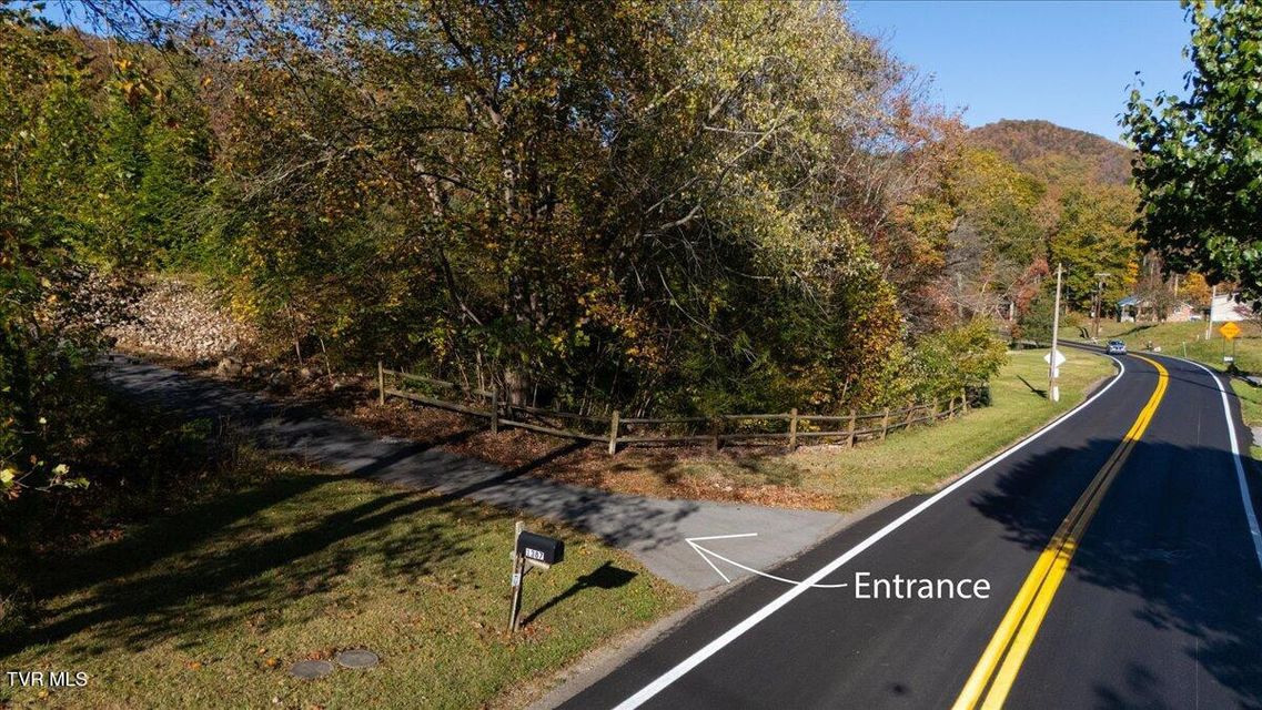 Photo #4: 1387 Dry Creek Road