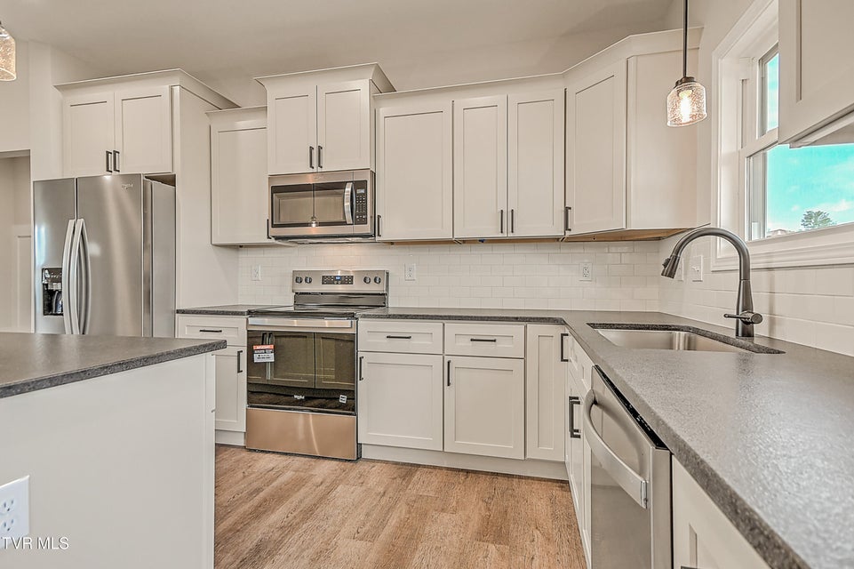 Photo #11: 245 Red Tail Ridge