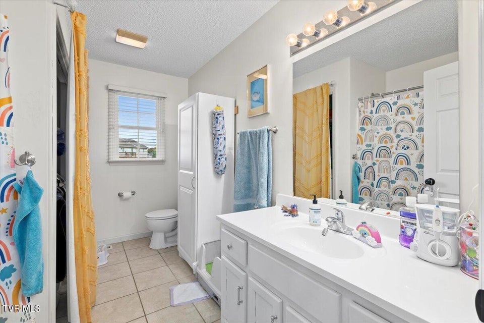 Photo #9: 141 Valley Crest Drive