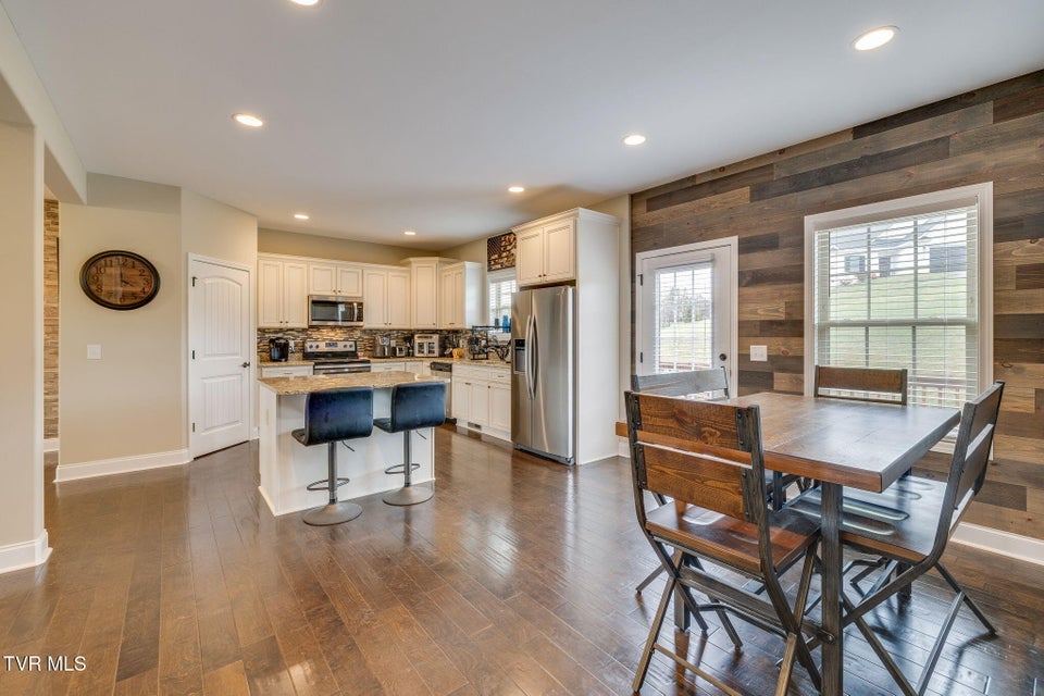 Photo #10: 1398 Peaceful Drive