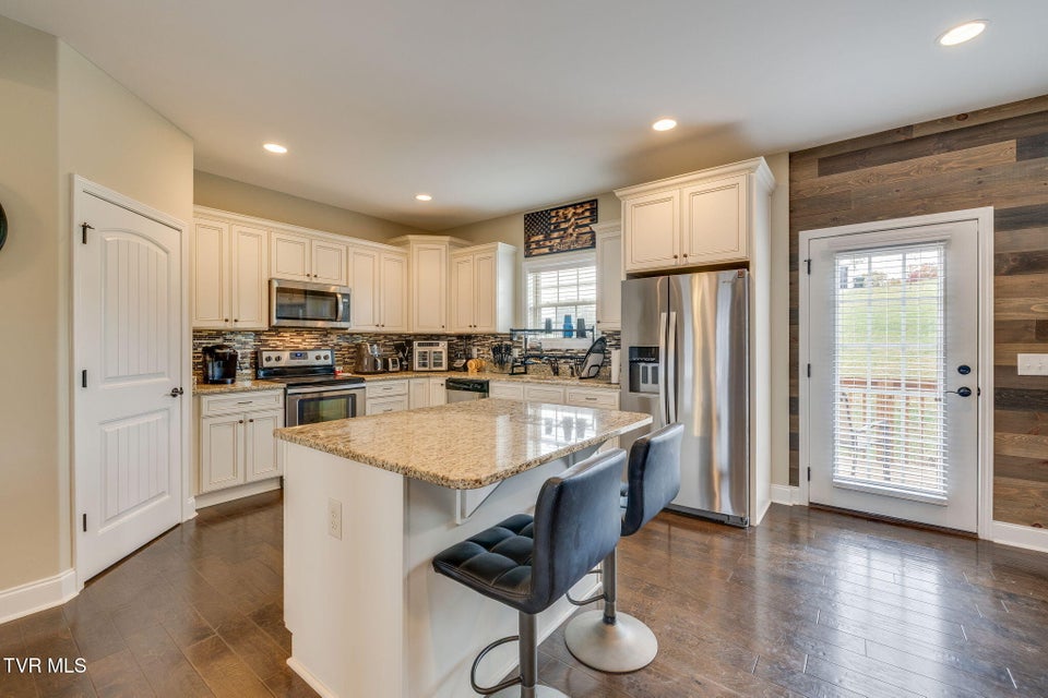 Photo #14: 1398 Peaceful Drive