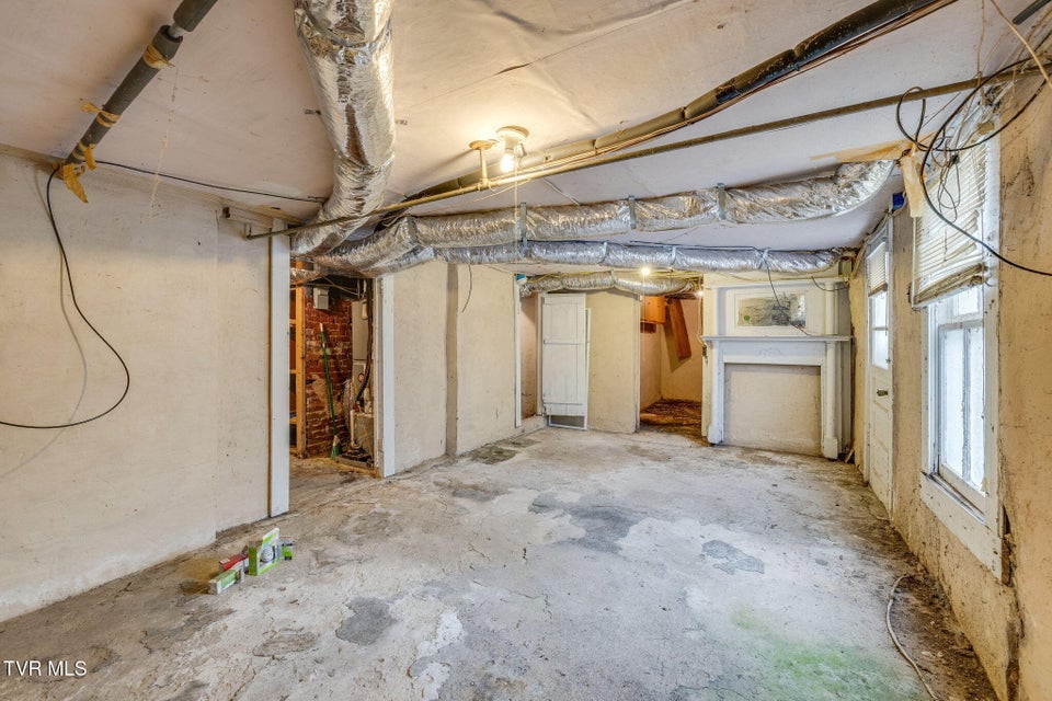 Photo #20: 1614 Burgie St 