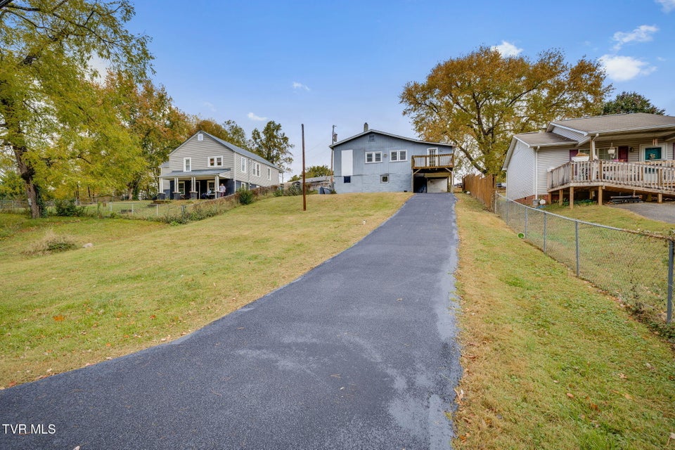 Photo #24: 1614 Burgie St 