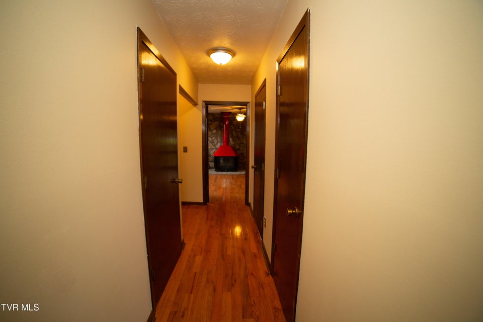 Photo #6: 421 Eastley Court