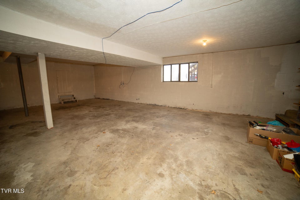 Photo #19: 421 Eastley Court