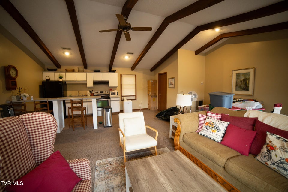 Photo #33: 421 Eastley Court