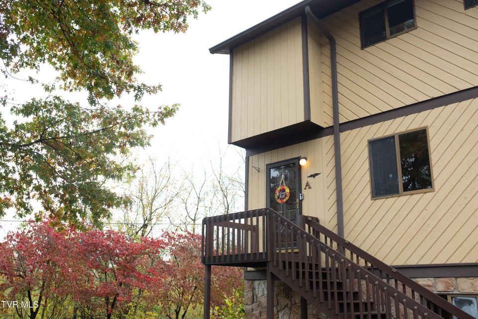 Photo #31: 421 Eastley Court