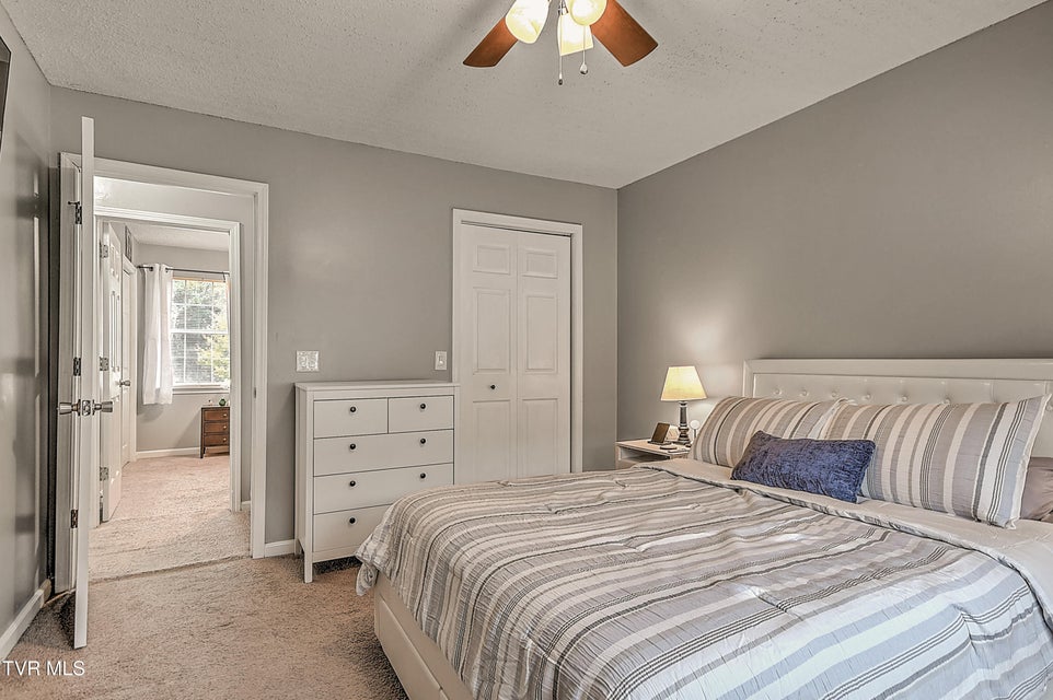 Photo #21: 128 Flint Street