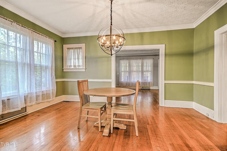 Photo #17: 824 Arlington Avenue