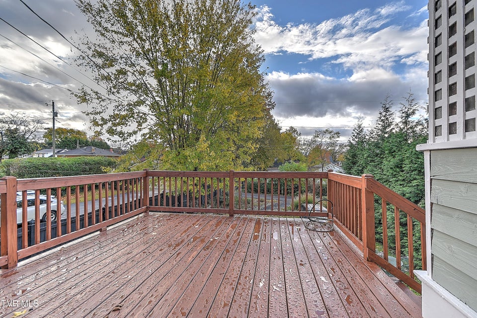 Photo #34: 824 Arlington Avenue