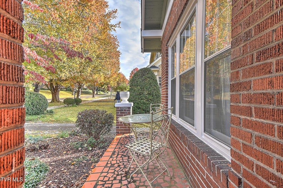 Photo #44: 824 Arlington Avenue