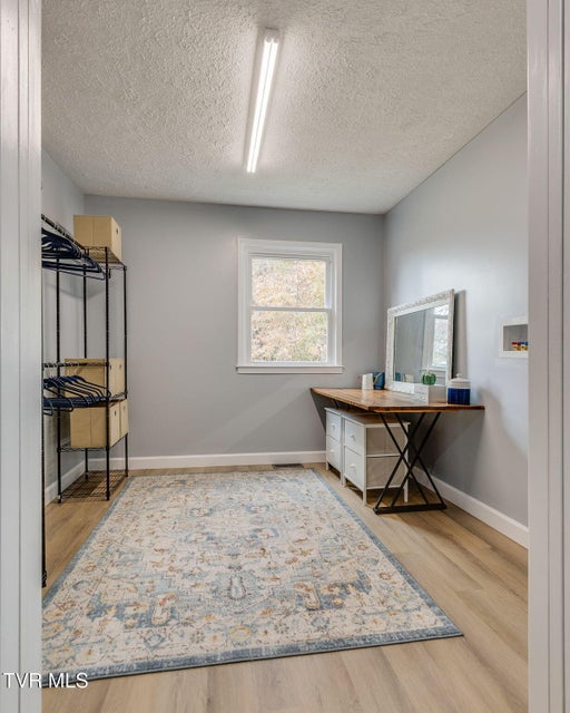 Photo #23: 1111 Copper Ridge Road