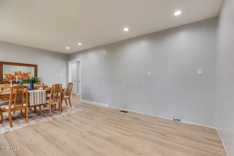 Photo #10: 1111 Copper Ridge Road