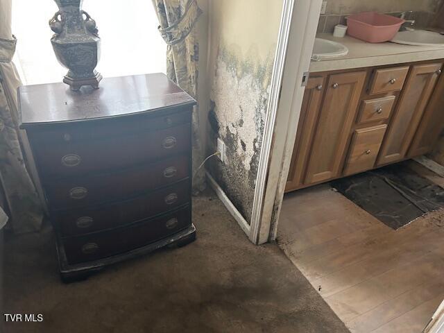 Photo #9: 111 Forester Lane