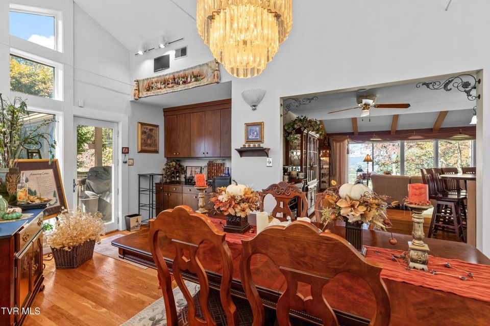 Photo #13: 1184 Mimosa Drive