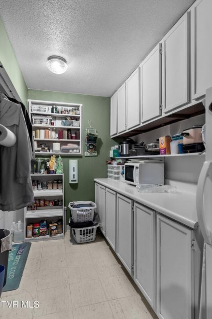 Photo #32: 1184 Mimosa Drive