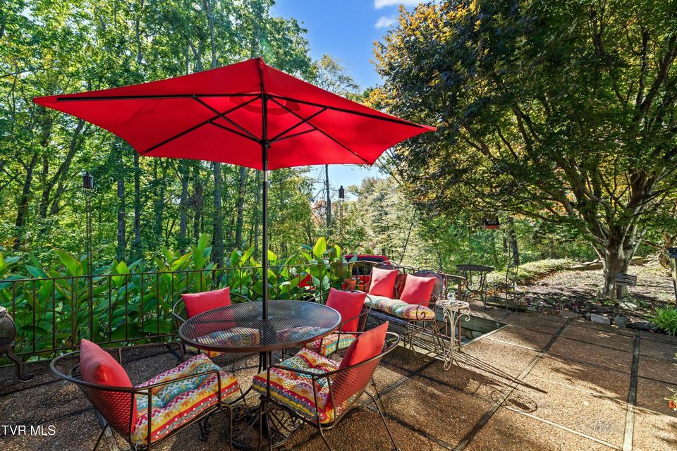 Photo #40: 1184 Mimosa Drive