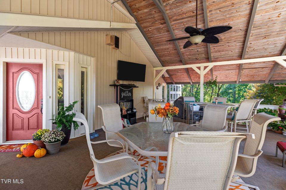 Photo #41: 1184 Mimosa Drive