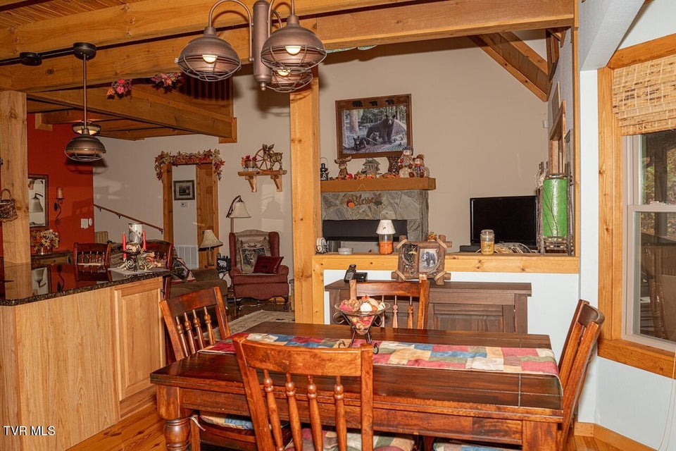 Photo #33: 13945 Asheville Highway