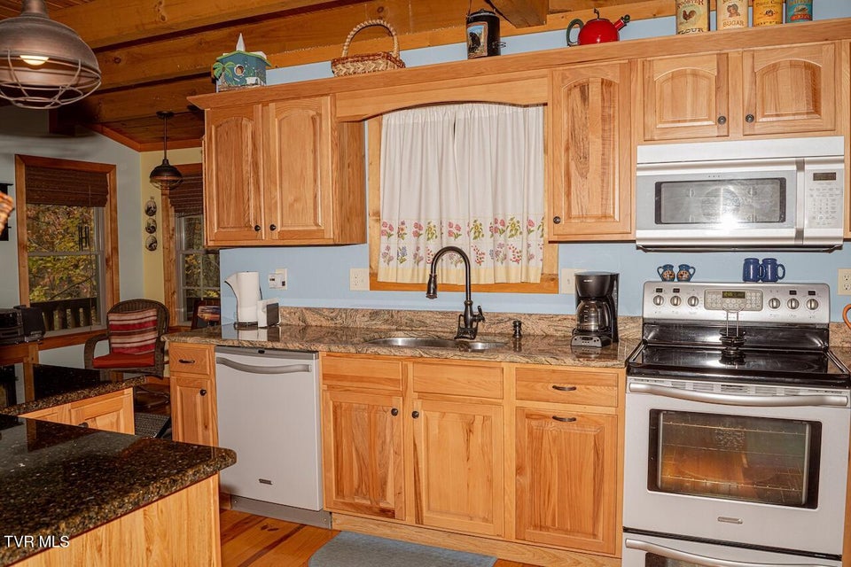 Photo #35: 13945 Asheville Highway