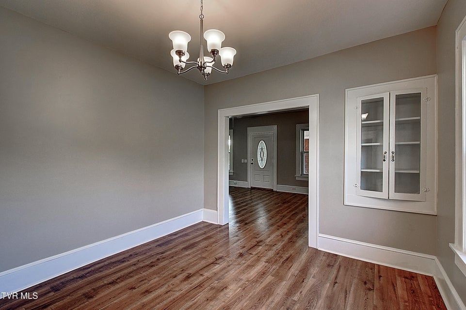 Photo #14: 511 Watauga Avenue